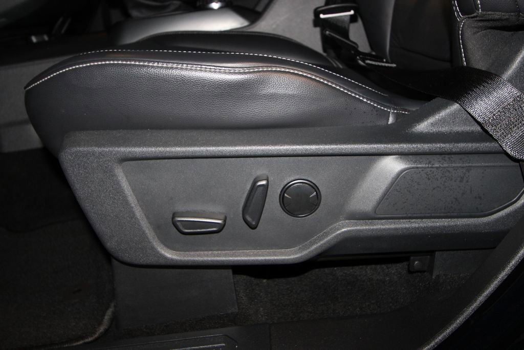 Used 2025 Ford Bronco Outer Banks image 6