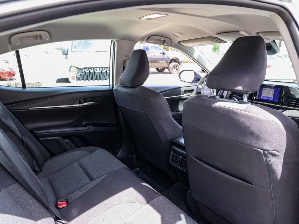 Used 2025 Toyota Camry LE FWD image 16