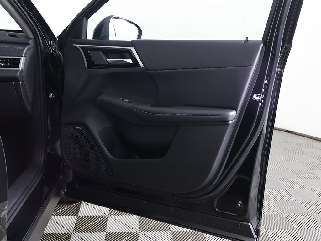 New 2026 Mitsubishi Outlander SE image 23