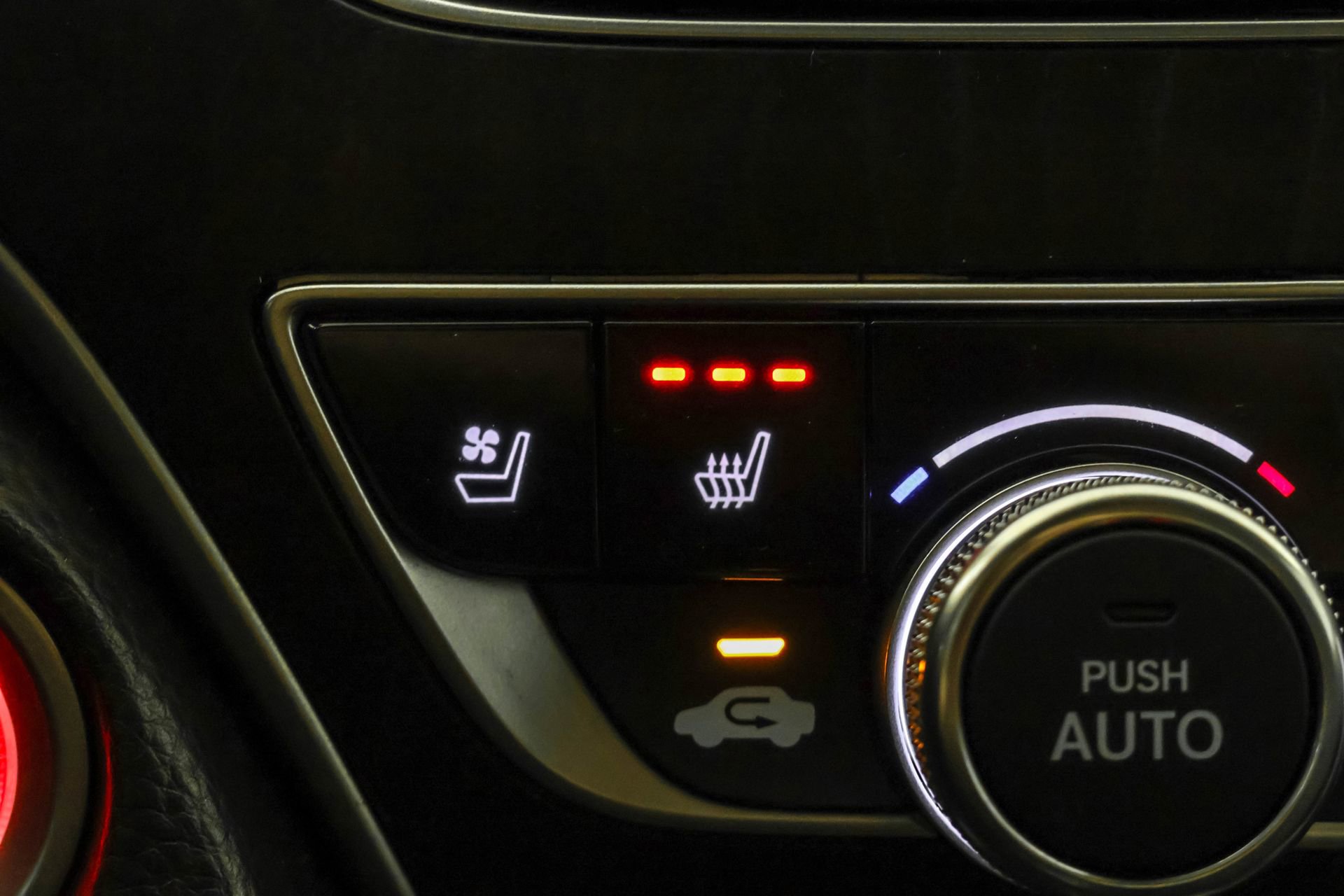 Used 2021 Honda Accord Touring image 31