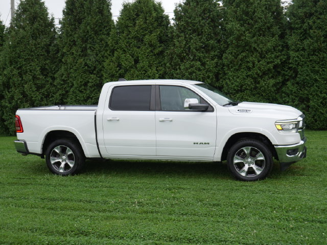 Used 2019 RAM 1500 Laramie AWD/4WD image 8