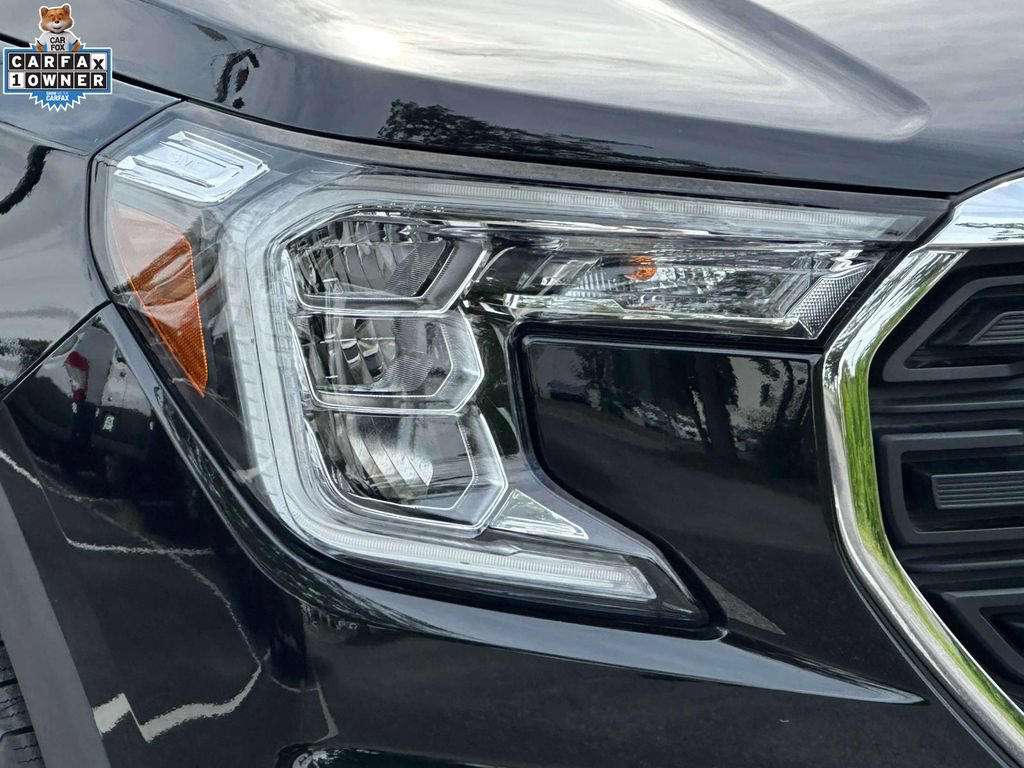 Used 2024 GMC Terrain SLE w/ Driver Convenience Package AWD/4WD image 8