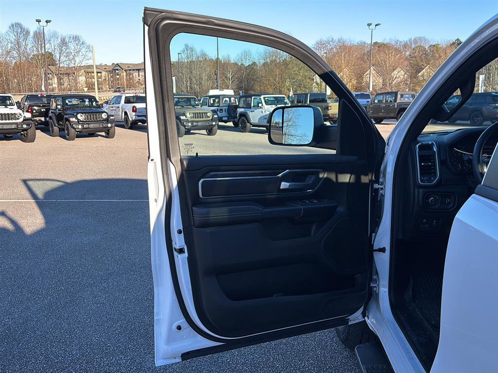 Used 2024 RAM 1500 Big Horn image 9