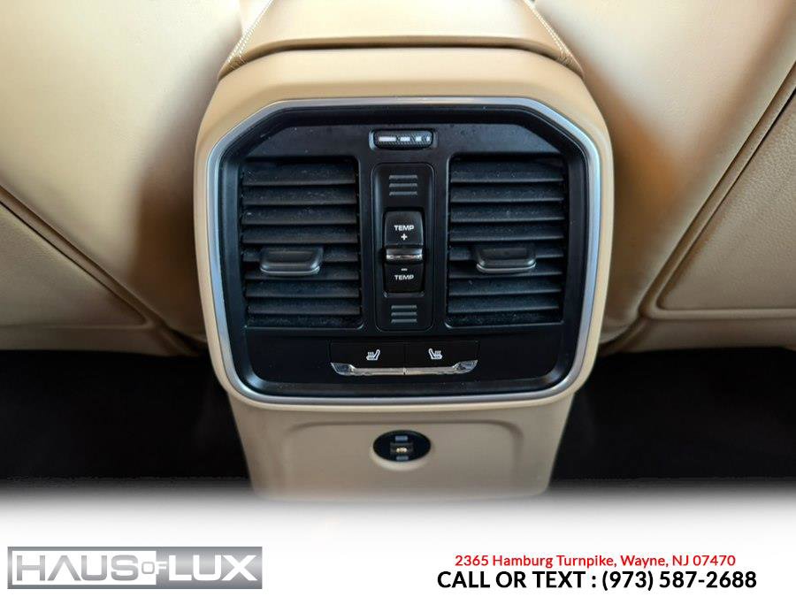 Used 2017 Porsche Macan S AWD/4WD image 22