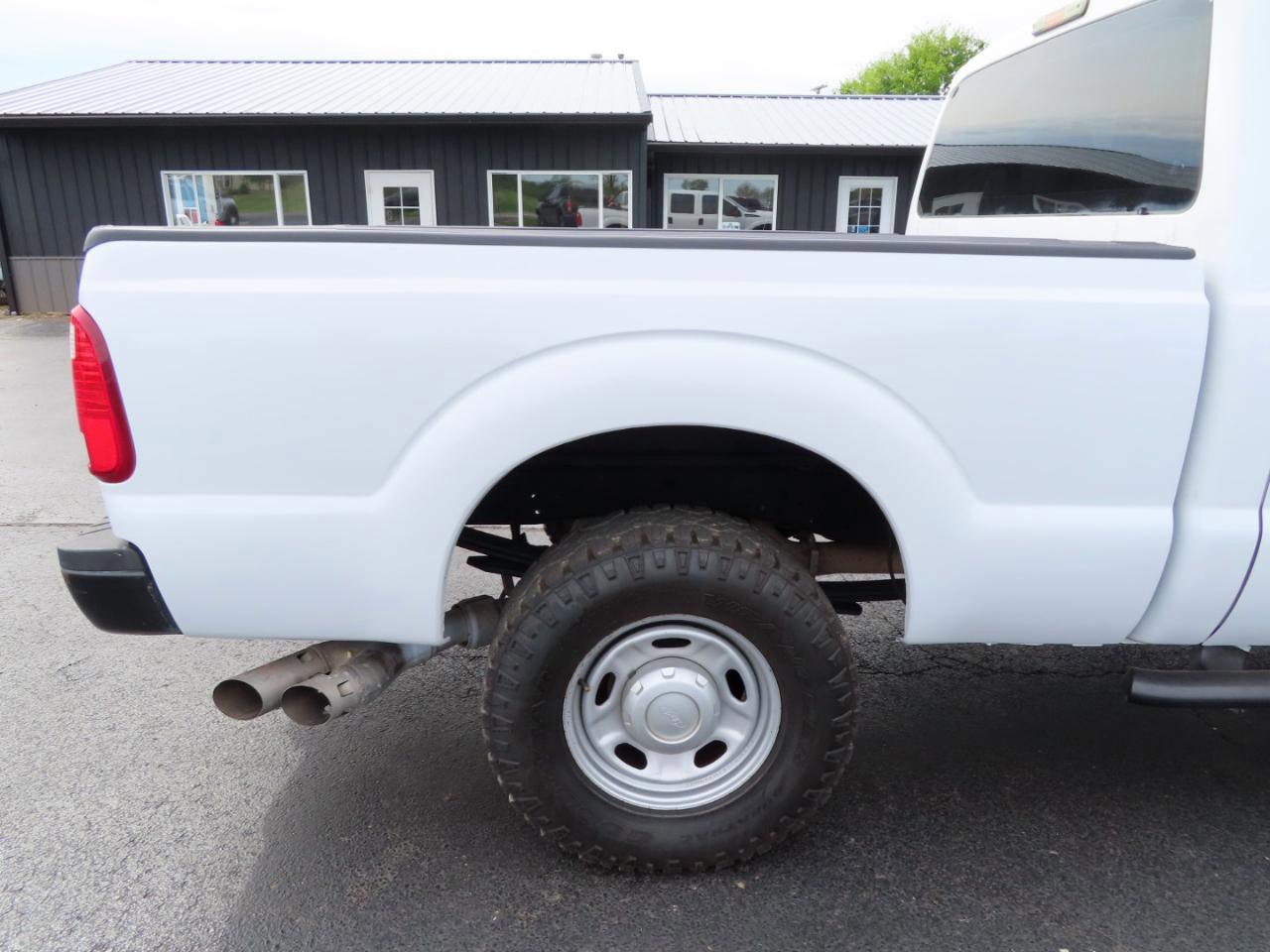 Used 2016 Ford F250 XL w/ Power Equipment Group AWD/4WD image 20