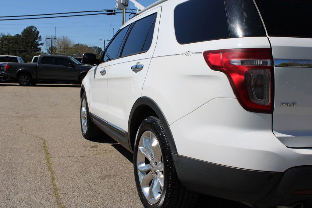 Used 2015 Ford Explorer XLT w/ Equipment Group 202A image 18