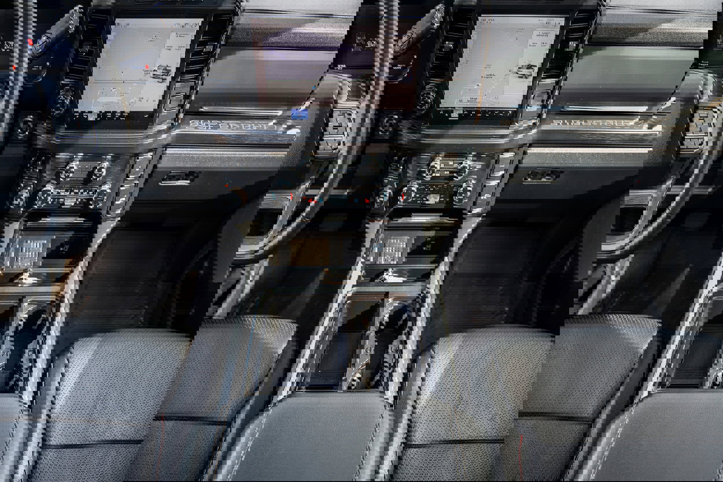 Used 2024 Ford F250 Lariat w/ Lariat Ultimate Package image 18