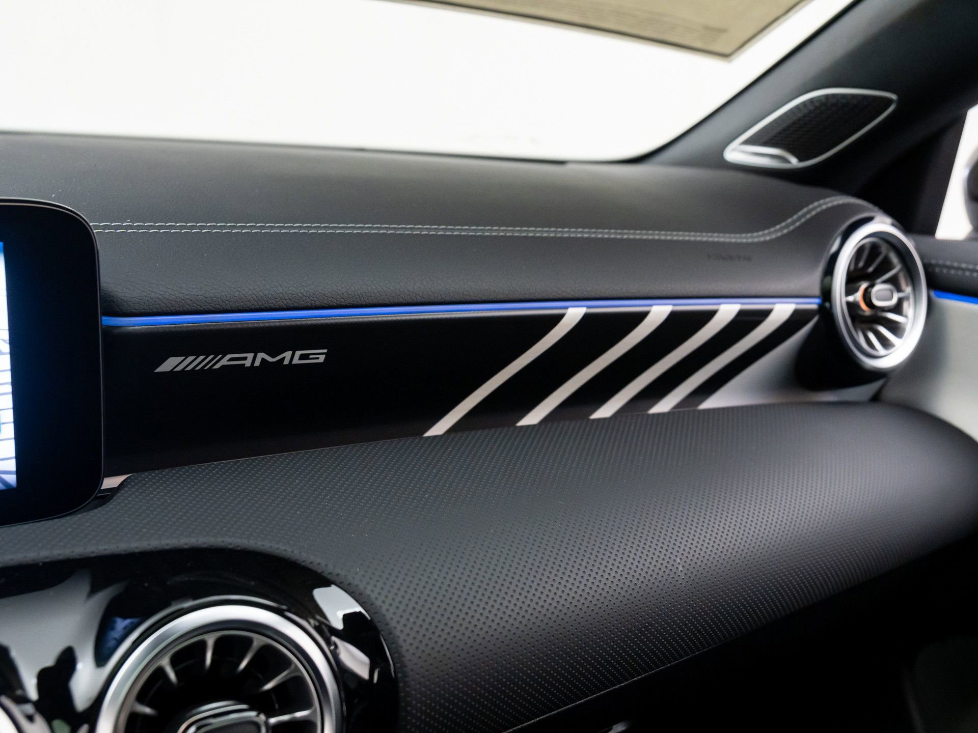 New 2026 Mercedes-Benz CLA 45 AMG S 4MATIC image 31