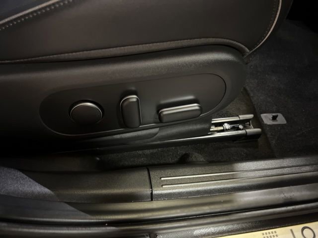 Used 2024 Hyundai Ioniq 5 Limited image 57