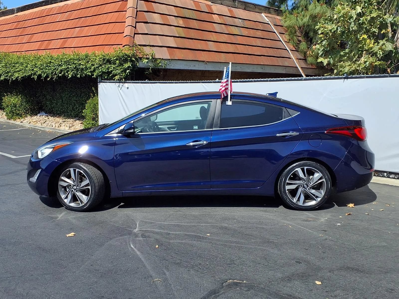Used 2014 Hyundai Elantra Limited FWD image 3