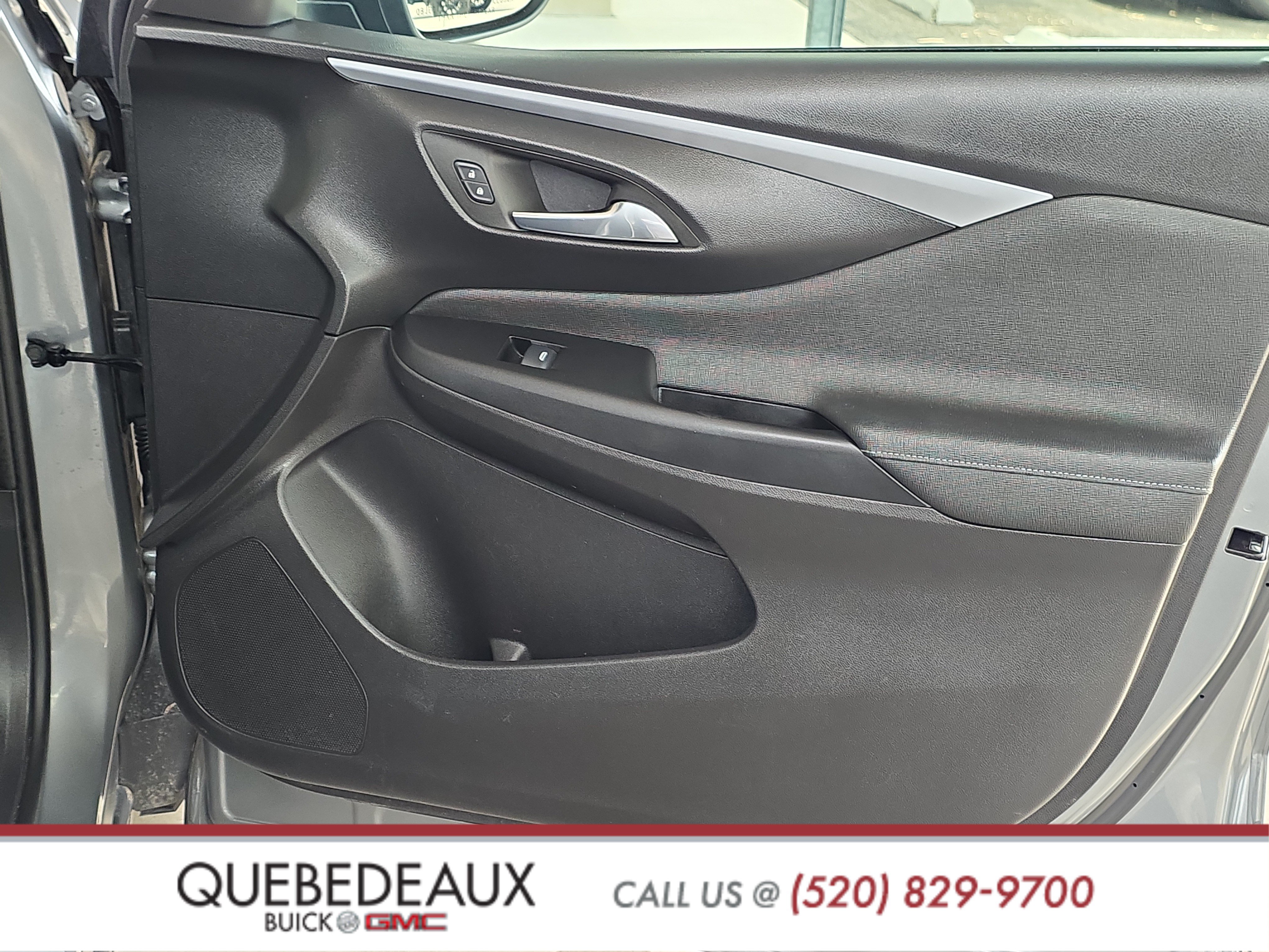 Used 2025 Buick Envista Preferred w/ Convenience I Package FWD image 26
