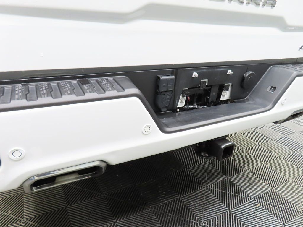 Used 2024 GMC Sierra 1500 AT4 w/ Technology Package image 48