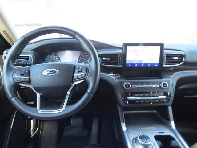 Used 2020 Ford Explorer Limited RWD image 18