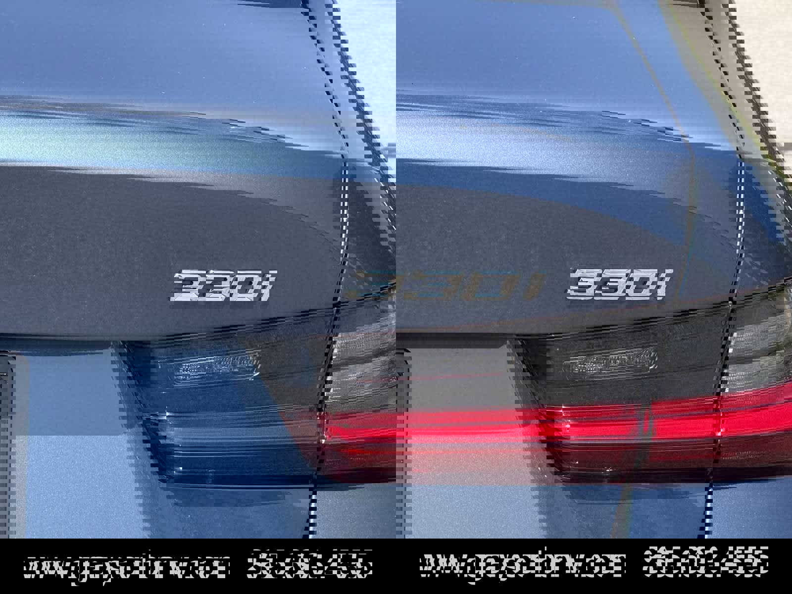 Used 2025 BMW 330i xDrive Sedan w/ Premium Package image 34