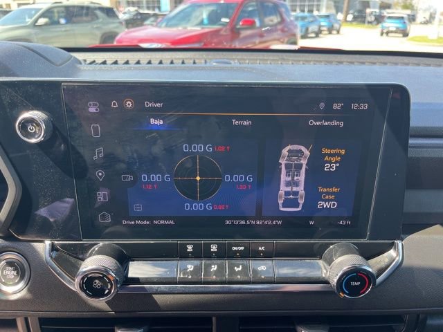 Used 2023 Chevrolet Colorado Trail Boss w/ Advanced Trailering Package image 25