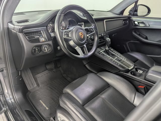 Used 2021 Porsche Macan GTS AWD/4WD image 11