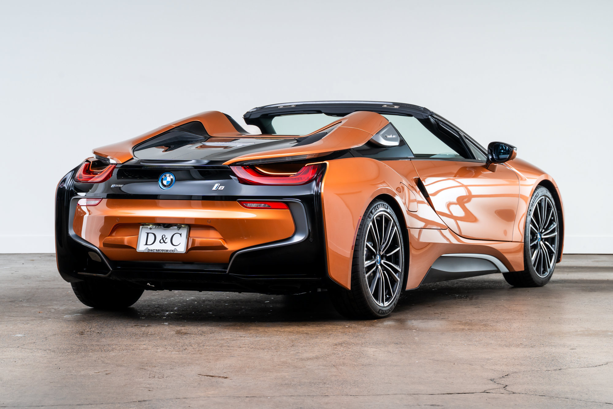 Used 2019 BMW i8 Roadster AWD/4WD image 8