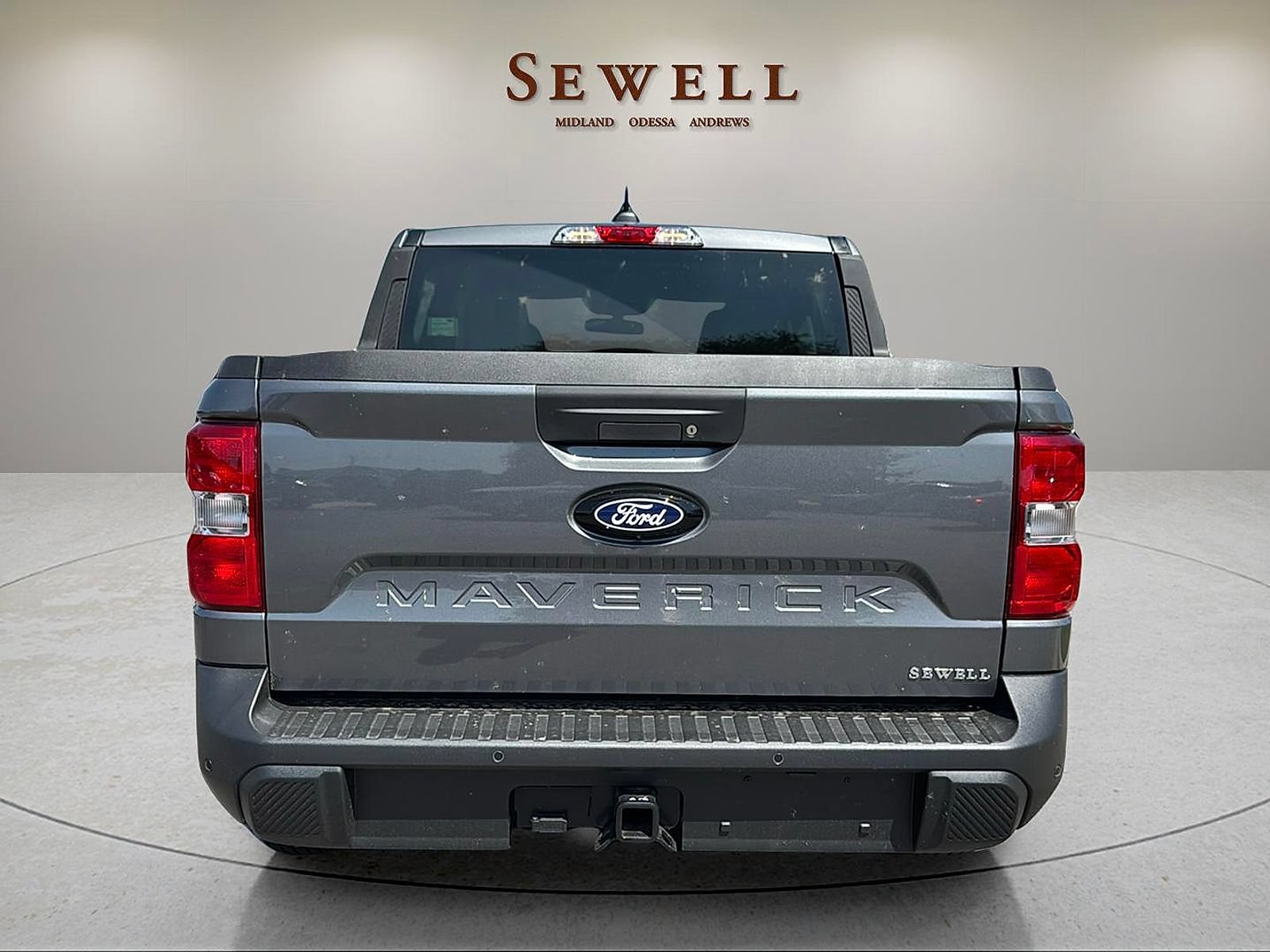 New 2025 Ford Maverick XLT FWD image 4