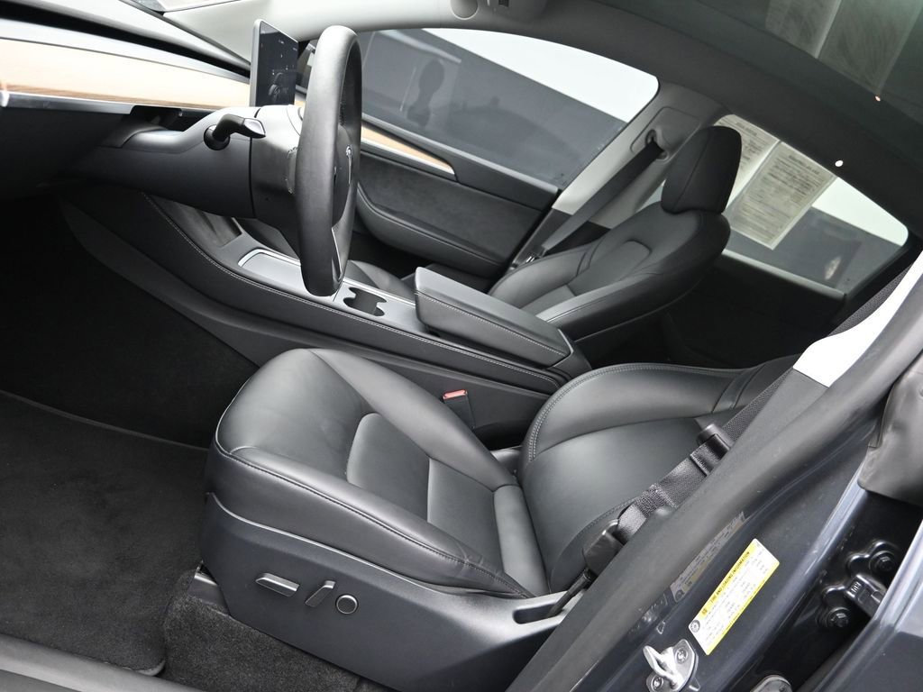 Used 2024 Tesla Model Y Long Range image 10
