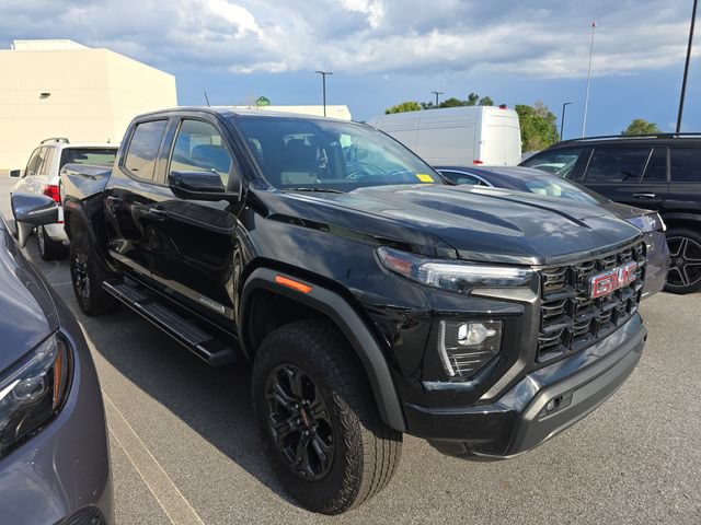 Used 2025 GMC Canyon Elevation w/ Convenience Package RWD image 1
