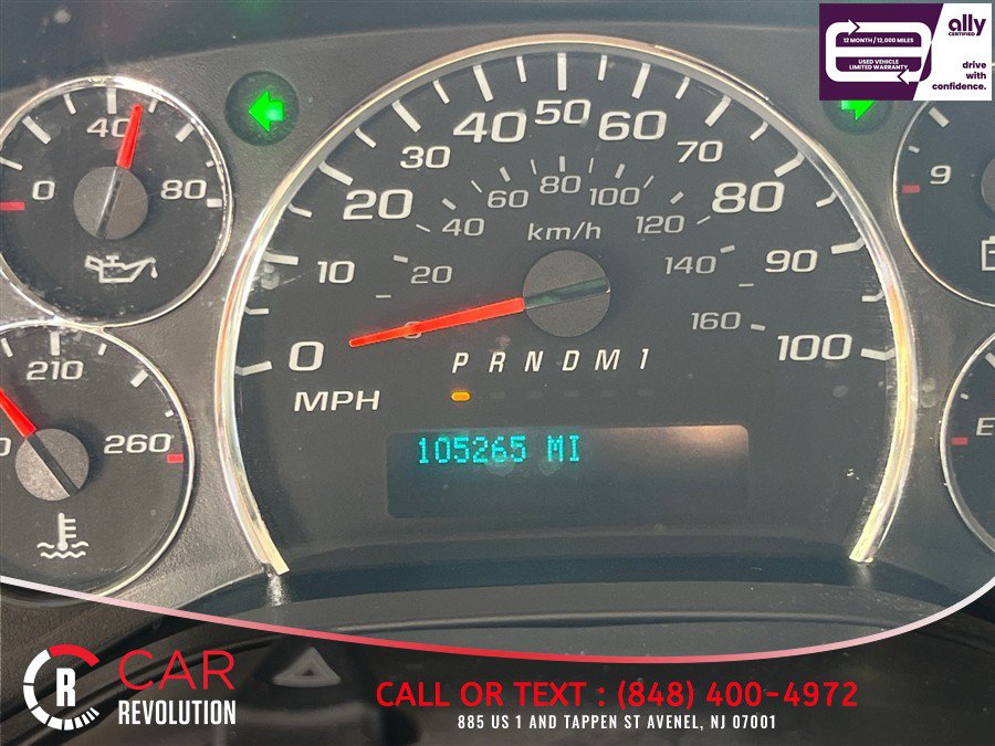 Used 2019 Chevrolet Express 2500 w/ Driver Convenience Package RWD image 21
