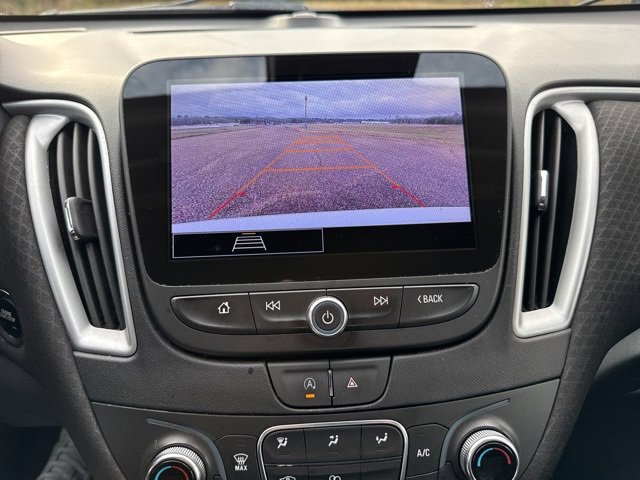 Used 2024 Chevrolet Malibu LT image 21