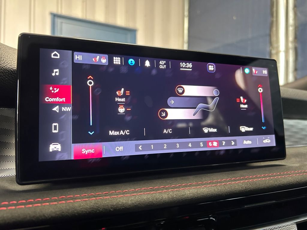 Used 2024 Alfa Romeo Tonale Veloce w/ Active Assist Package image 35