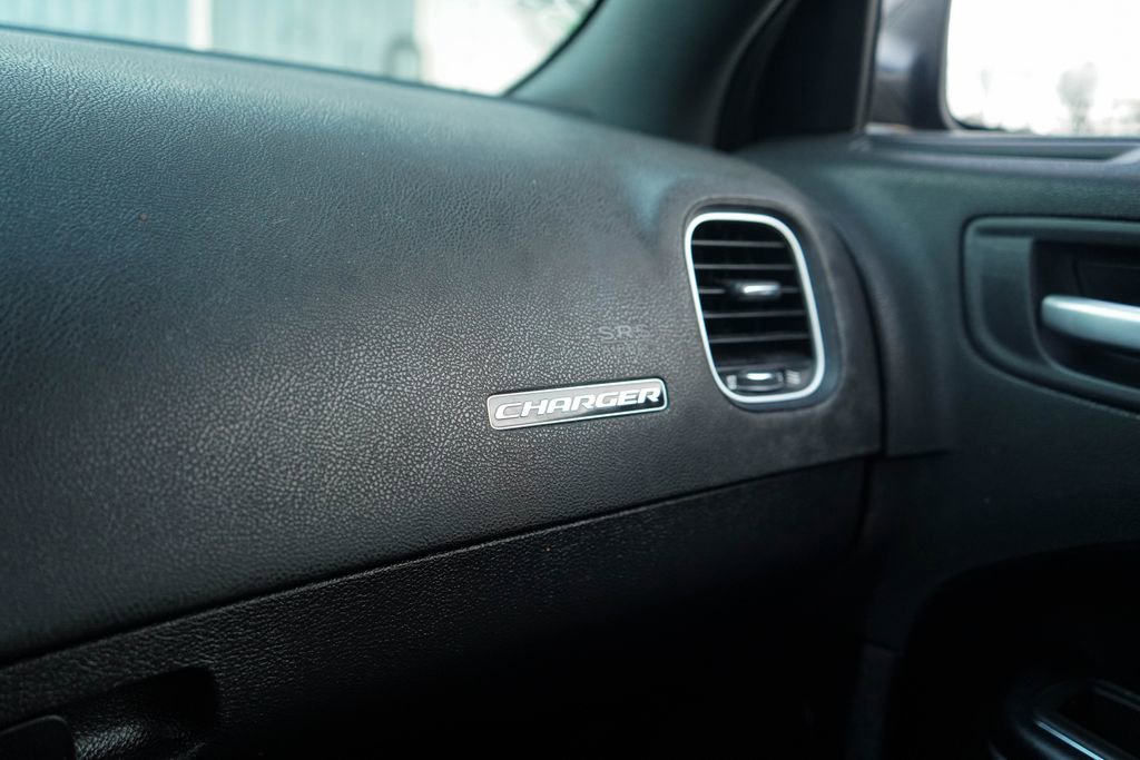 Used 2021 Dodge Charger SXT w/ Leather Interior Group image 20