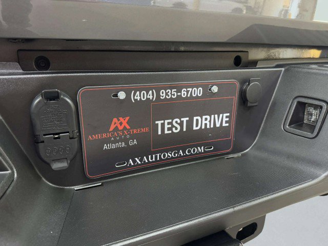 Used 2022 Ford F250 Limited w/ FX4 Off-Road Package image 16