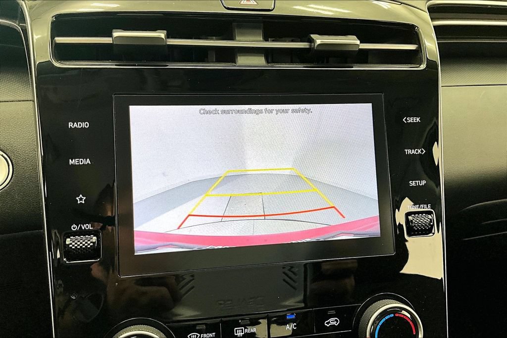 Certified 2022 Hyundai Tucson SEL AWD/4WD image 23