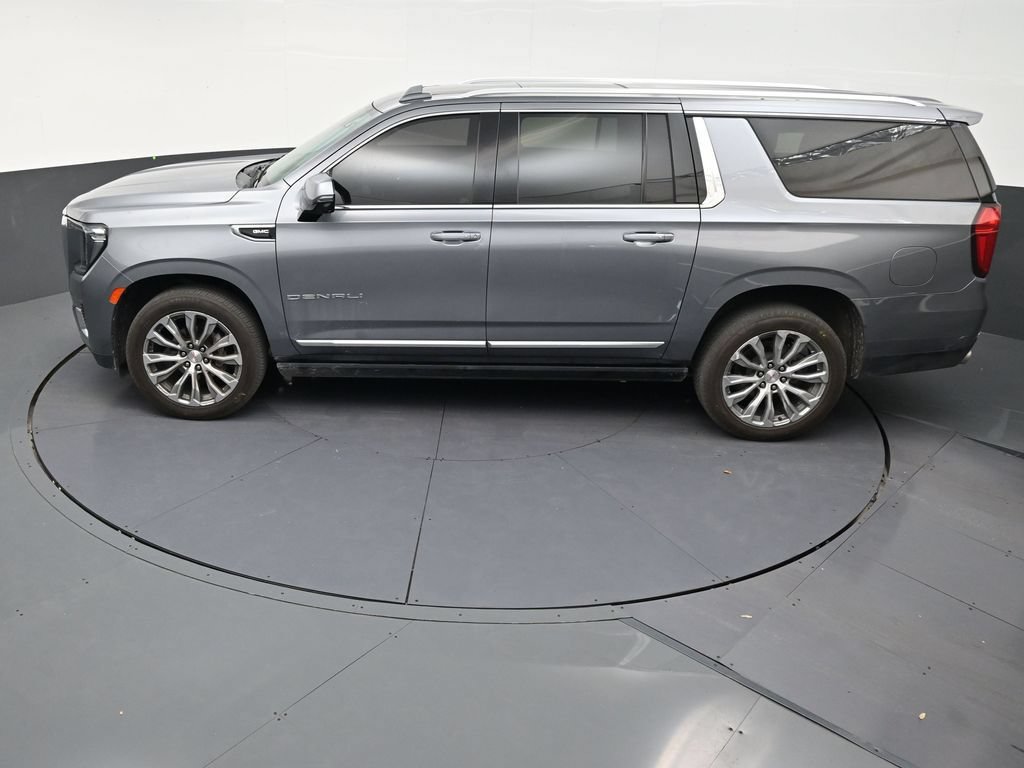 Used 2021 GMC Yukon XL Denali w/ Denali Premium Package RWD image 13