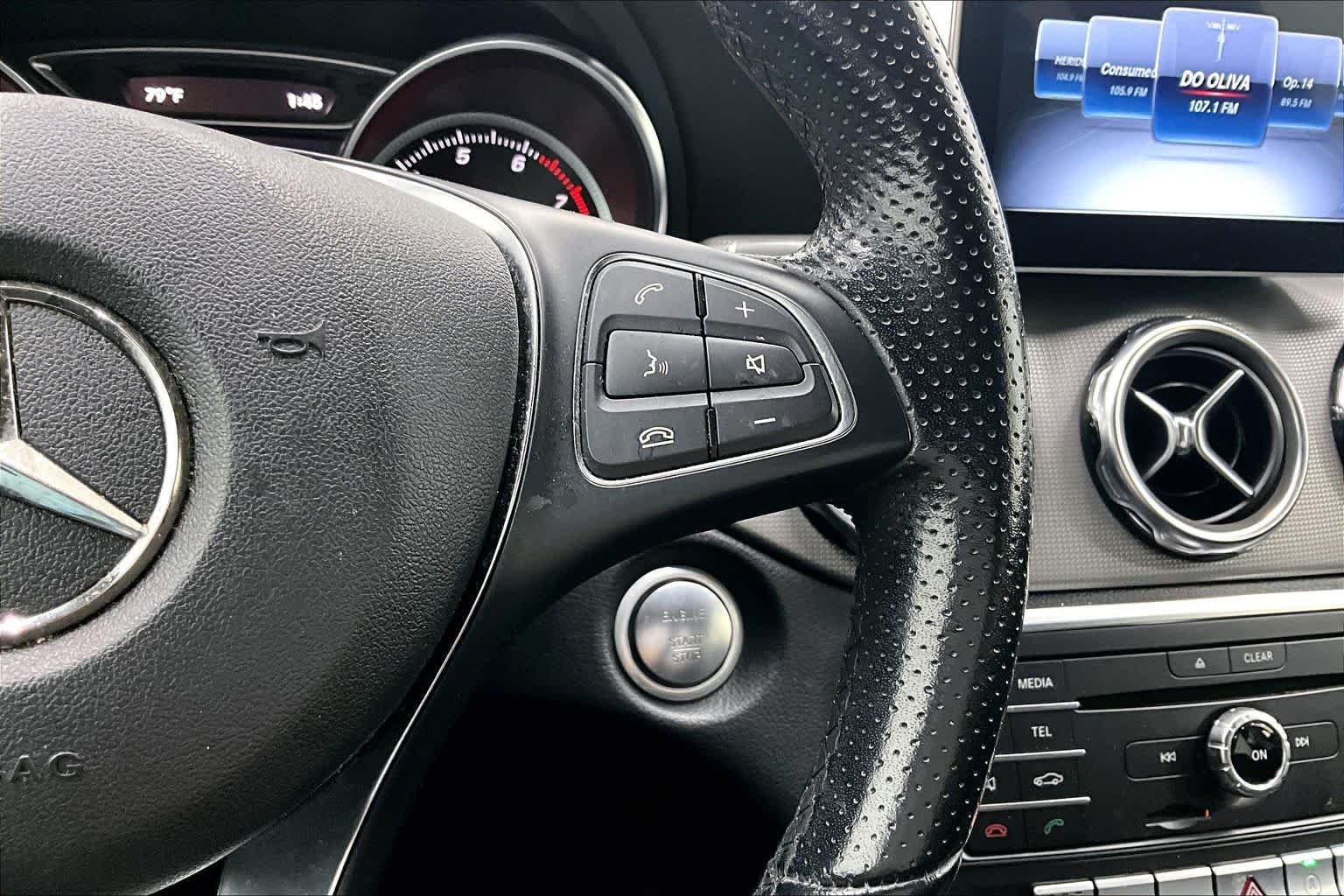 Used 2020 Mercedes-Benz GLA 250 w/ Premium Package image 21