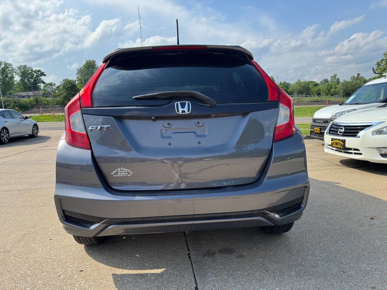Used 2018 Honda Fit LX image 6