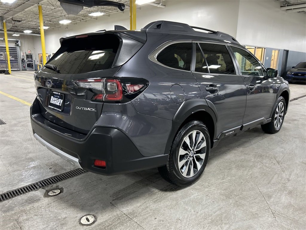 Certified 2023 Subaru Outback Limited image 8
