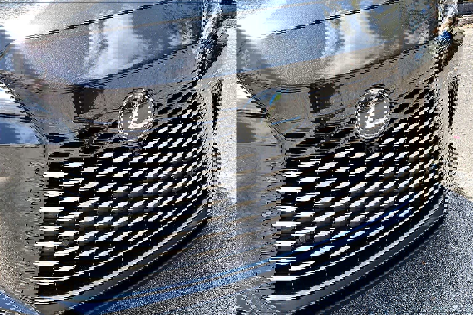 Used 2025 Lexus RX 350 Premium w/ Convenience Package image 30