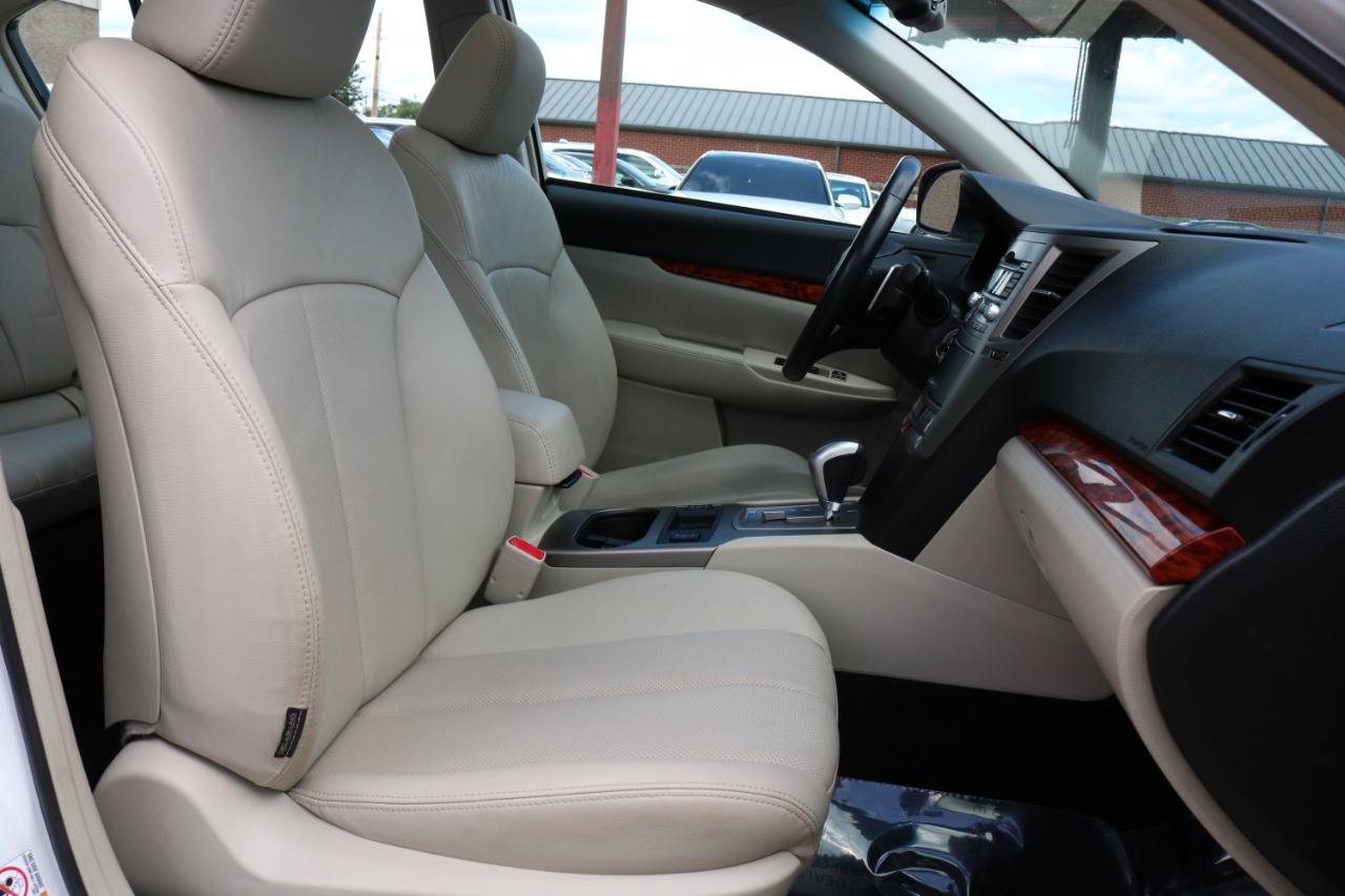 Used 2011 Subaru Legacy 2.5i Limited AWD/4WD image 46