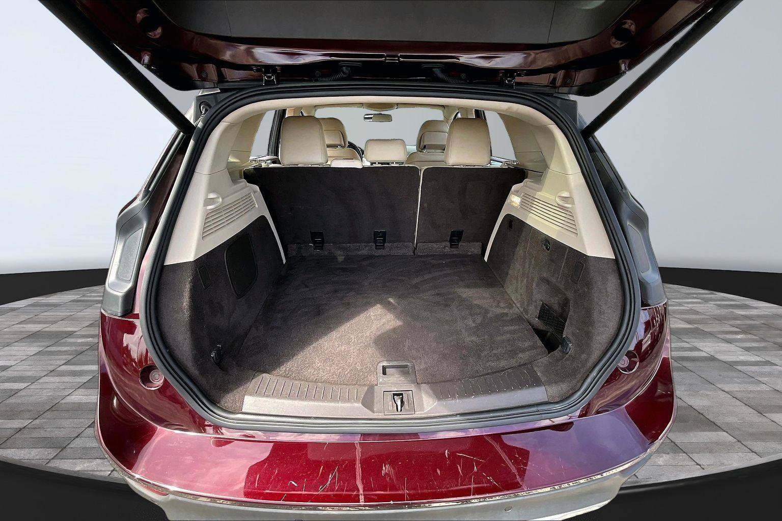 Used 2019 Lincoln MKC Premiere AWD/4WD image 26