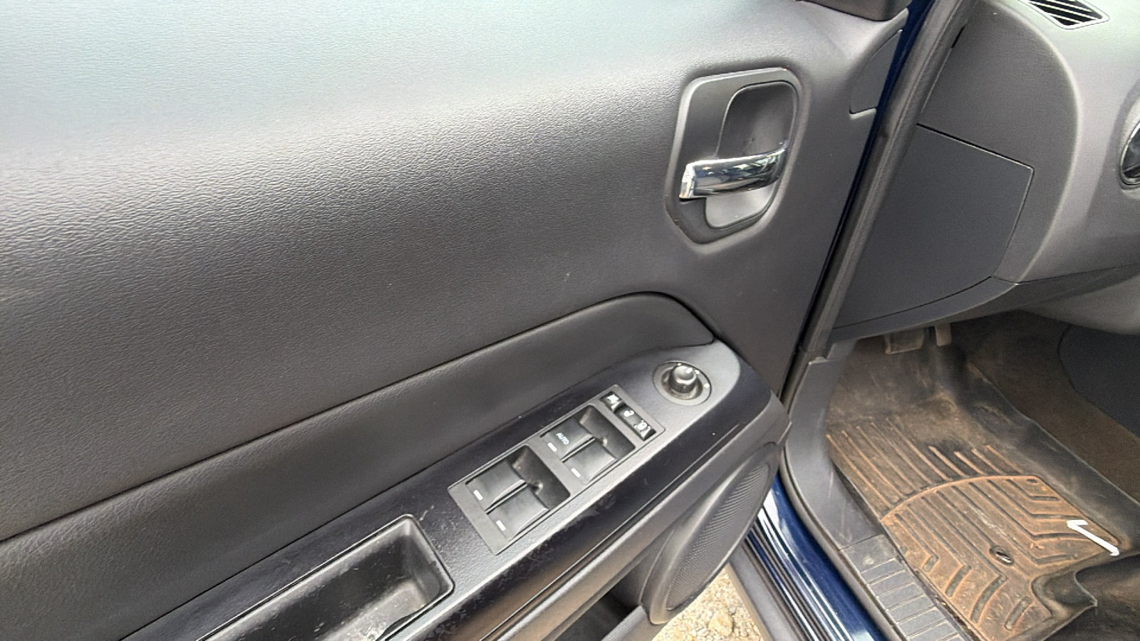 Used 2016 Jeep Patriot Sport w/ Power Value Group FWD image 15