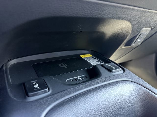 Used 2025 Toyota Corolla XSE image 21