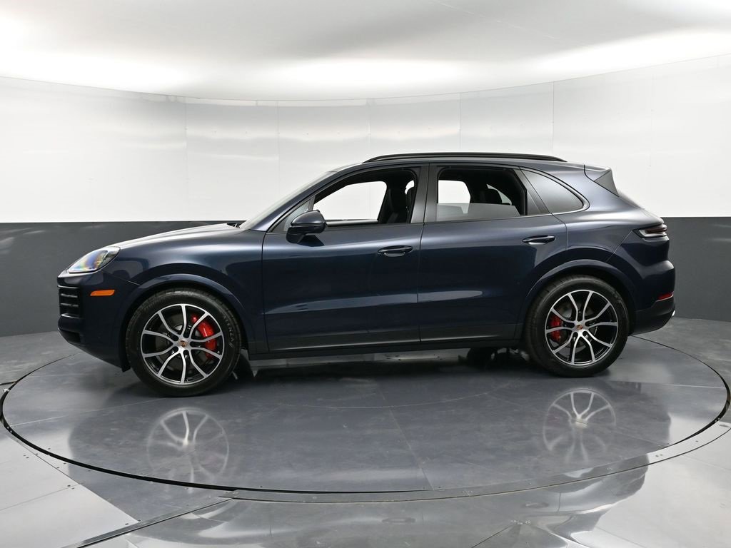 New 2026 Porsche Cayenne S image 2