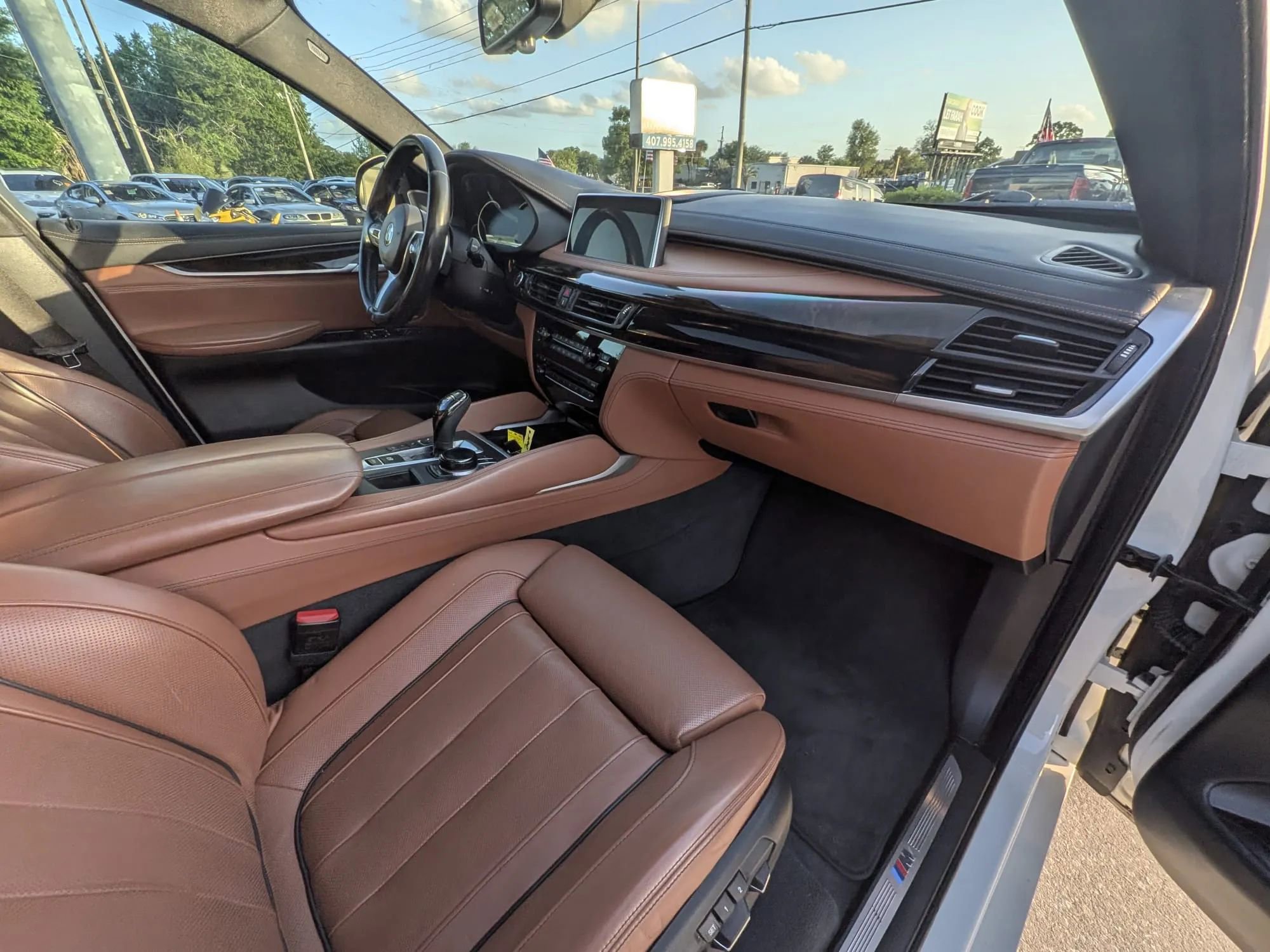 Used 2017 BMW X6 xDrive50i AWD/4WD image 8