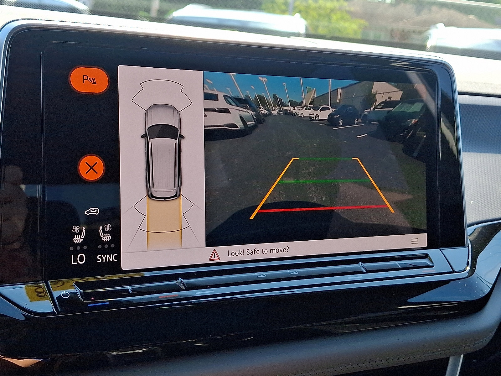 New 2026 Volkswagen Atlas Peak Edition image 13