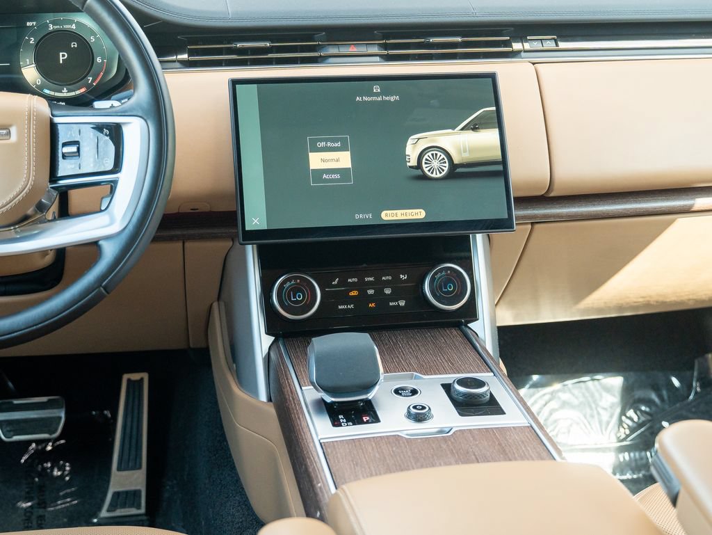 Used 2023 Land Rover Range Rover SE AWD/4WD image 20