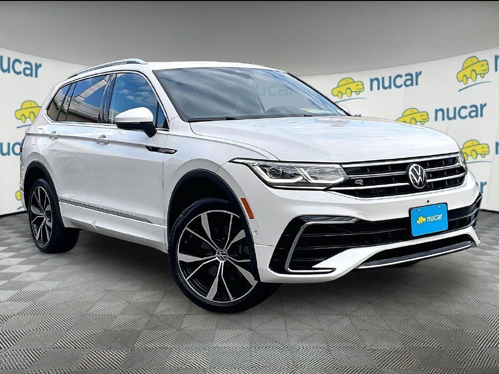 Used 2024 Volkswagen Tiguan SEL R-Line AWD/4WD image 1