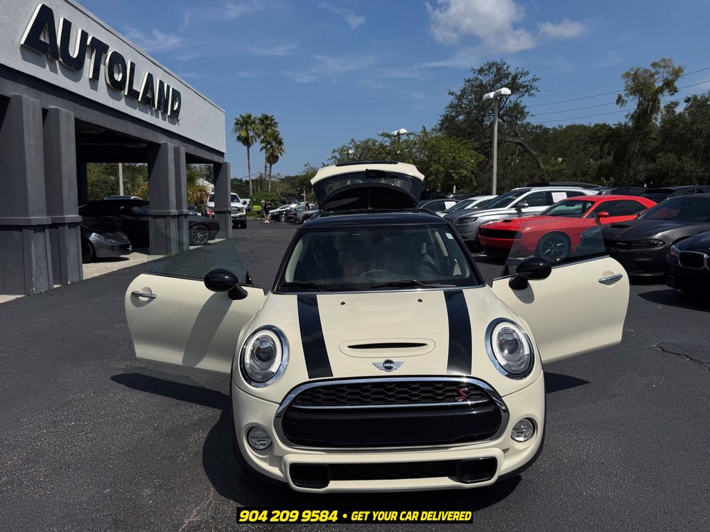 Used 2018 MINI Cooper S FWD image 38