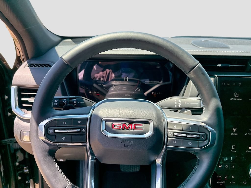 Used 2026 GMC Terrain Elevation w/ Elevation Premium Package FWD image 13