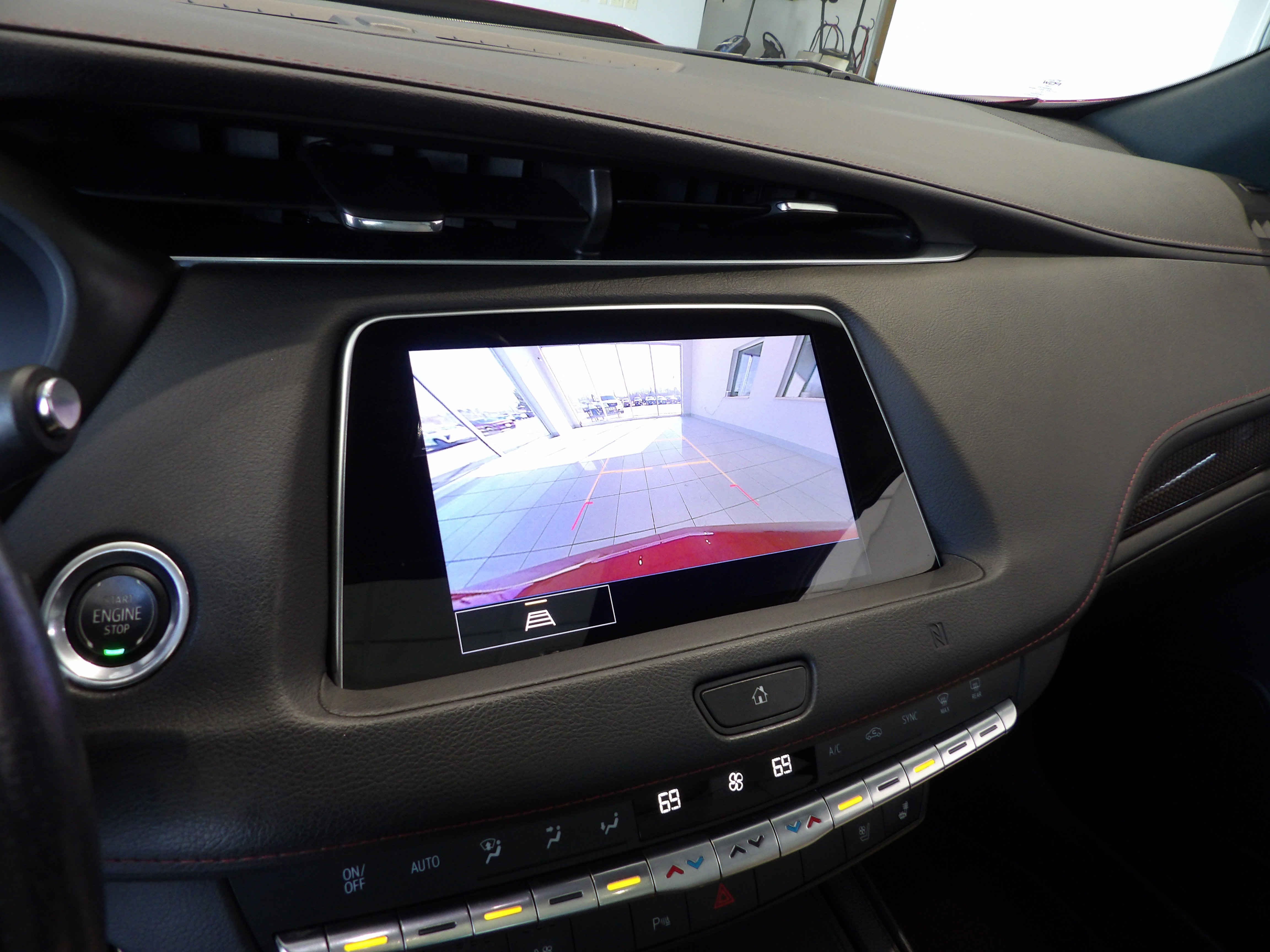 Used 2021 Cadillac XT4 Sport AWD/4WD image 14