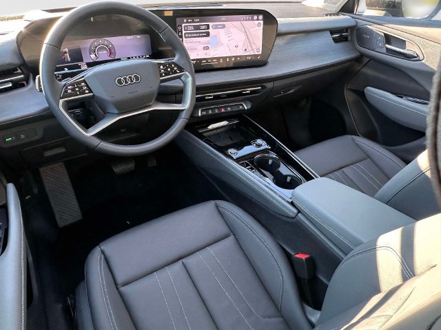 New 2026 Audi Q3 quattro 2.0T AWD/4WD image 6