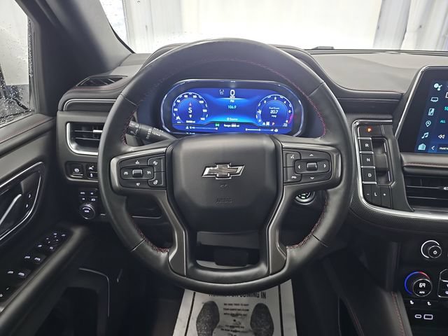 Used 2024 Chevrolet Suburban RST w/ Luxury Package AWD/4WD image 14