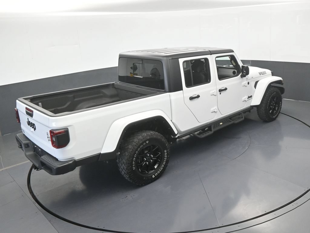Used 2024 Jeep Gladiator Sport AWD/4WD image 45